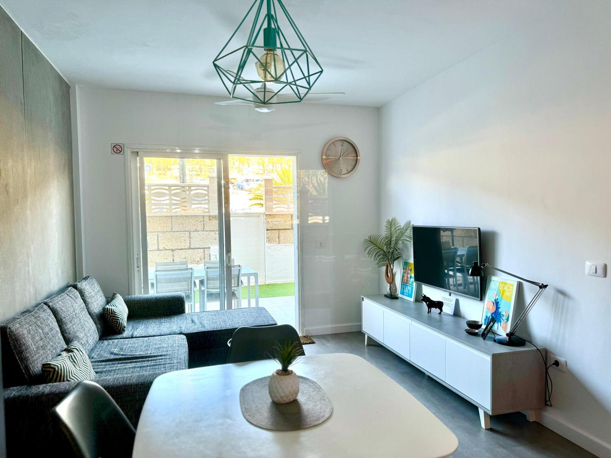 קנדלריה Alma Elegant Suite Apartment מראה חיצוני תמונה